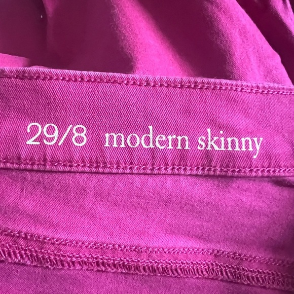 Loft Dark Pink Rinse Modern Skinny Jeans Size 29/8 - Picture 4 of 7
